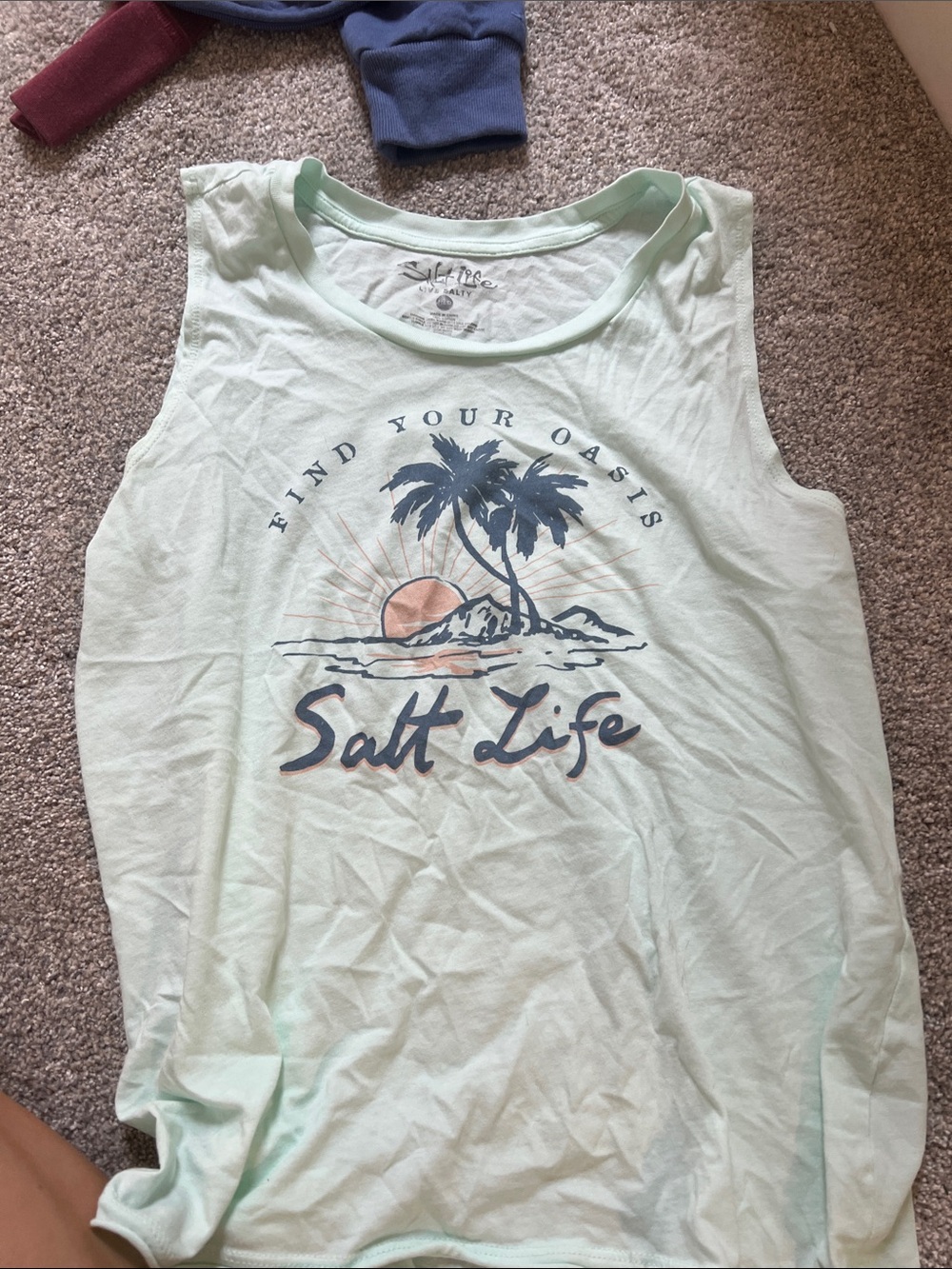 Salt Life Women's Mint Green Graphic Tank with Sunset Palm Print
